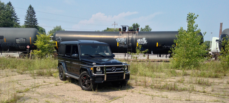 Illustration for article titled How You Can Hate The Mercedes G63 And Love The Cadillac Escalade